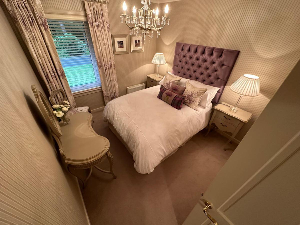 One Dunbar Court Gleneagles Village *