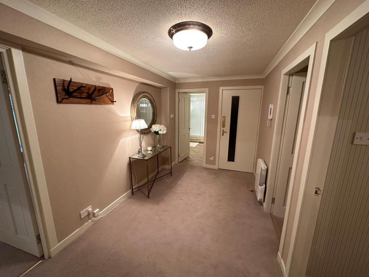 One Dunbar Court Gleneagles Village *